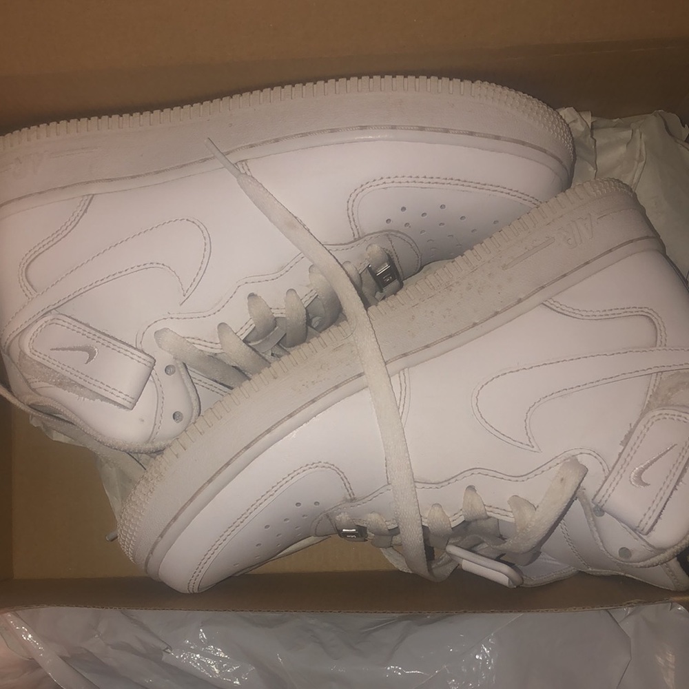 White High Top Nike Air Forces